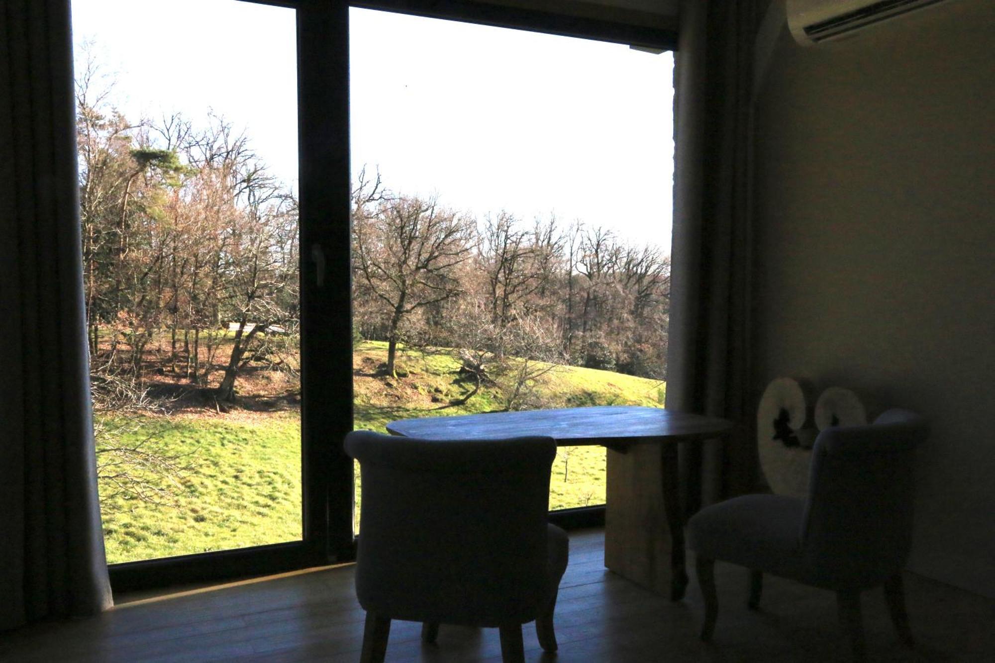 Aux Logis De Fonfroide Chez Mylene & David Marcoles Exterior foto