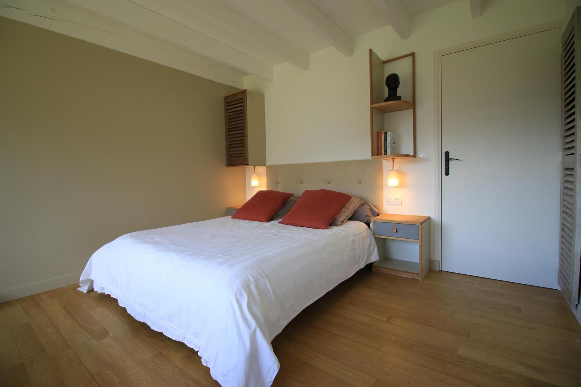 Aux Logis De Fonfroide Chez Mylene & David Marcoles Exterior foto